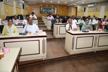 आरयूआईडीपी के पांचवें चरण में उदयपुर के लिए 272 करोड़ रुपये से अधिक के विकास कार्य प्रस्तावित, हितधारकों से लिए सुझाव