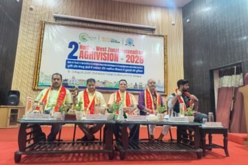 विद्यार्थियों को कृषि उद्यमिता के माध्यम से राष्ट्र निर्माण का संदेश-डॉ. प्रताप सिंह