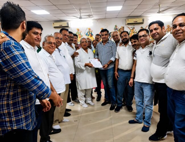 सिंधी समाज ने मांगे पांच पार्षद टिकट