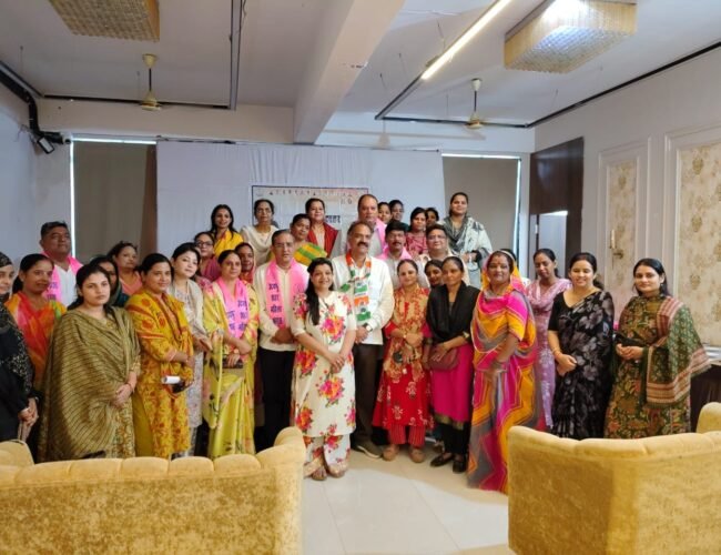 आगामी निकाय चुनाव को लेकर महिला कांग्रेस की महत्वपूर्ण बैठक सम्पन्न, महिला दावेदारों ने प्रस्तुत की दावेदारी