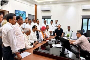 18 साल से नियमन का इंतजार, अब आर-पार की लड़ाई, गोविंद नगर के लोगों का ऐलान-पट्टा नहीं तो वोट नहीं’