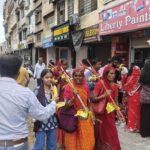 शक्तिनगर में कांवड़ यात्रा का हुआ भव्य स्वागत: पुष्प वर्षा, सेगारी प्रसाद और भजनों से गूंजा शक्तिनगर