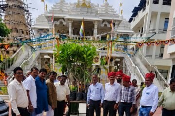 जैन इतिहास में पहली बार – जैन साध्वी के जन्मोत्सव पर जन्मदिन के बराबर वृक्षारोपण
