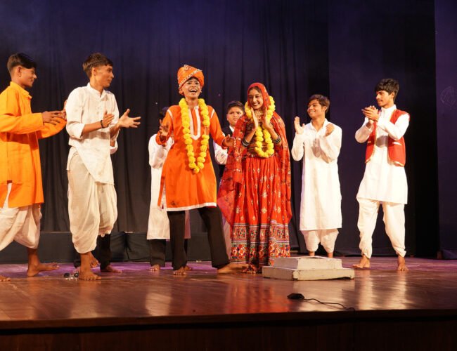 बाल रंग उत्सव के प्रथम दिवस ‘मैं बोझ नहीं, भविष्य हूँ’ और ‘जामुन का पेड़’ ने दिया सामाजिक जागरूकता का संदेश