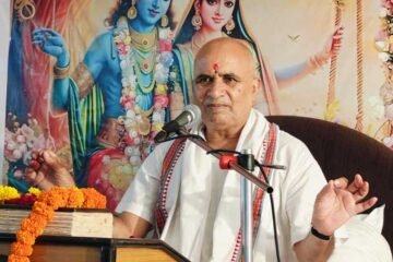 गो का मतलब इंद्रियां वर्धन का मतलब बढऩा वही गोवर्धन लीला : पुष्कर दास महाराज