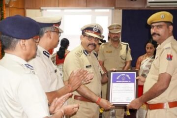 पुलिस महानिदेशक पदक से सम्मानित हुए हेड कांस्टेबल अरविंद सिंह देवड़ा