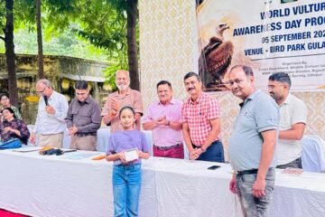 वर्ल्ड वल्चर (गिद्ध) अवेरनेस डे पर बर्ड पार्क में विभिन्न कार्यक्रम आयोजित