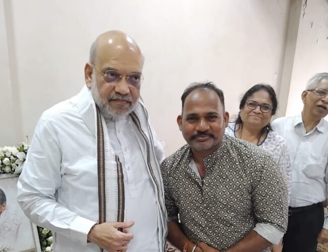 मुंबई में अमित शाह का मेवाड़ के प्रवासी परिवारों ने किया स्वागत