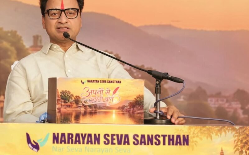 अपनी जड़ों और पूर्वजों के प्रति कृतज्ञता जरूरी : प्रशांत अग्रवाल