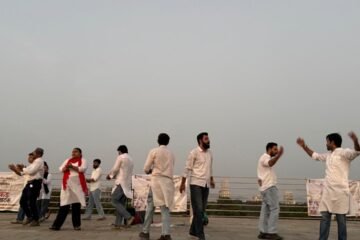 फ़तेह सागर की पाल पर नुक्कड़ नाटक के जरिए स्वच्छता और पर्यावरण संरक्षण का संदेश