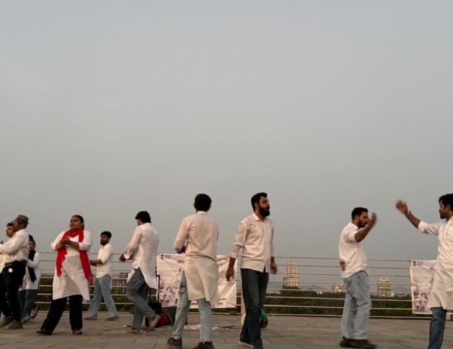 फ़तेह सागर की पाल पर नुक्कड़ नाटक के जरिए स्वच्छता और पर्यावरण संरक्षण का संदेश
