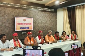 272 प्लॉट प्रकरण पर मेयर सिंघवी बोले, निगम की परमिशन से मकान बनाने वालों की गलती नहीं