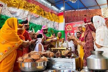तप  की अग्नि कर्मों का नाश कर आत्मशुद्धि का मार्ग प्रशस्त करती है रू पं. रविकीर्ति
