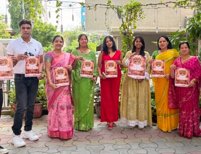पिस्टल शूटर दीपक शर्मा ने किया अनंत फाउंडेशन की नवरात्रि डांडिया रात्रि के पोस्टर का विमोचन