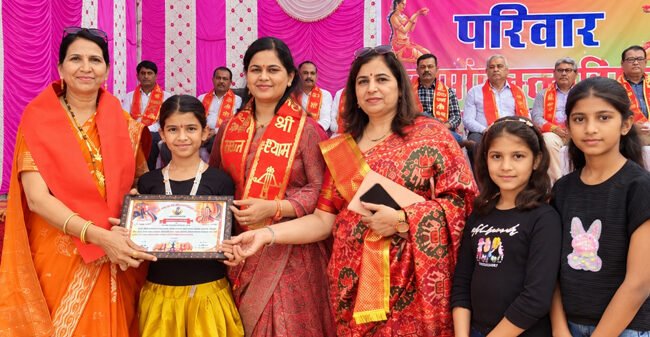 सनातन तलवार गरबा महोत्सव का समापन