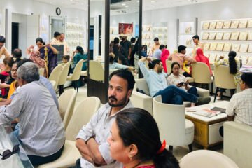करवा चौथ पर अलंकार ज्वेलर्स में खरीदारी का खास मौका, सोने-चांदी के भाव घटने के साथ मेकिंग चार्ज में भी राहत