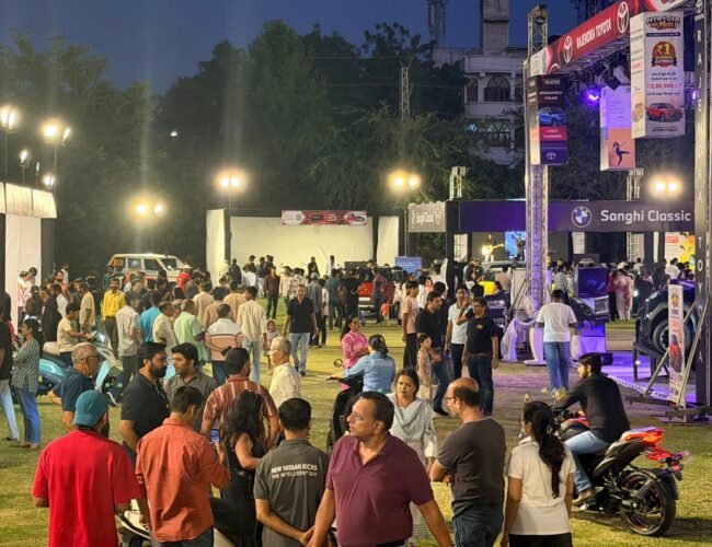 दो दिनों में 6 से 7 हजार लोगों ने लिया हिस्सा, 35-40 वाहनों की बुकिंग