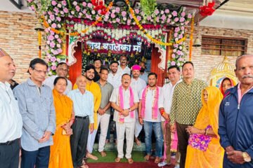 विधानसभाध्यक्ष ने किये नौ देवी मंदिरों में दर्शन
