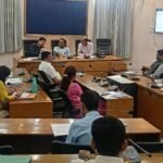 पंचायती राज चुनाव 2026: उदयपुर जिला निर्वाचन अधिकारी गौरव अग्रवाल ने ली समीक्षा बैठक