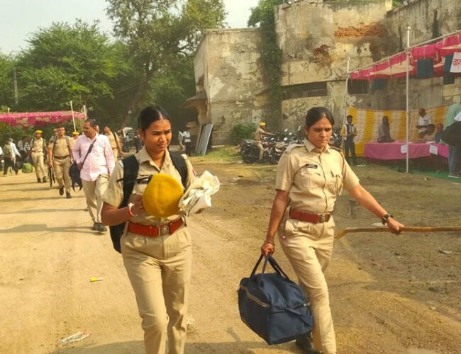 सुरक्षा कर्मी पूर्ण सतर्कता से निभाएं दायित्व – एसपी