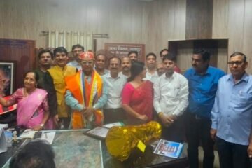 श्री वीरवाल जैन समाज सेवा संस्थान की ओर से नवनिर्वाचित महापौर पारस सिंघवी का किया सम्मान