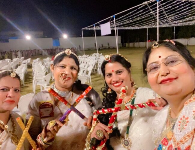 शरद पूर्णिमा पर सहस्त्रबाहु नारी शक्ति ने श्री कृष्णा वाटिका में रचाया भव्य डांडिया रास