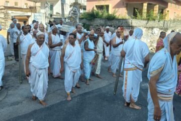 अशोक नगर जैन मंदिर में गाजे-बाजे से निकली श्रीजी की रजत पालकी, दश लक्षण पर्व का हुआ समापन