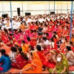 देवेंद्र धाम में करवा चौथ पर संतों का उद्बोधन  