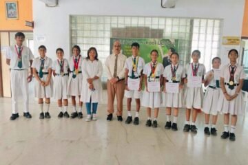 एस जी एफ आई जिला स्तरीय प्रतियोगिता में डीपीएस के खिलाड़ियों ने जीते पदक