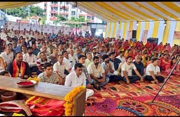 कर्मों से सिद्ध होती है सच्ची मानवता, ज्ञानदान और सेवा ही जीवन की सार्थकताःमुनि आदित्य सागर
