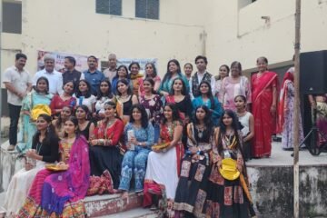 रोटरी पन्नाधाय के डांडिया उत्सव में 200 से अधिक छात्राओं ने बिखेरी संस्कृति की छटा